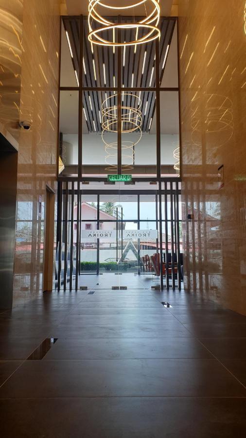 Prestige Troika Luxury Stay Kota Bharu Exterior photo
